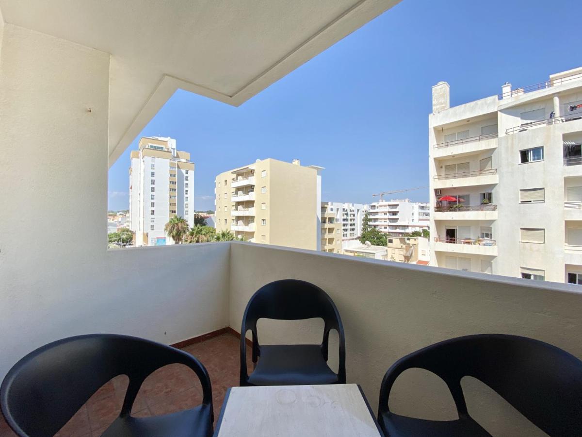 Chantal Apartment - Near The Beach - กัวเตย์รา ภายนอก รูปภาพ