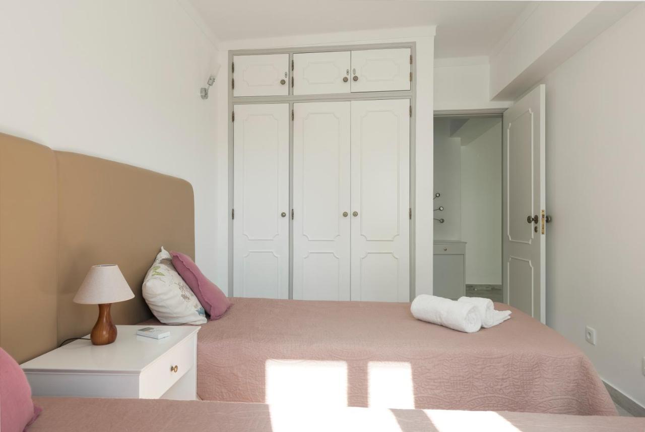 Chantal Apartment - Near The Beach - กัวเตย์รา ภายนอก รูปภาพ